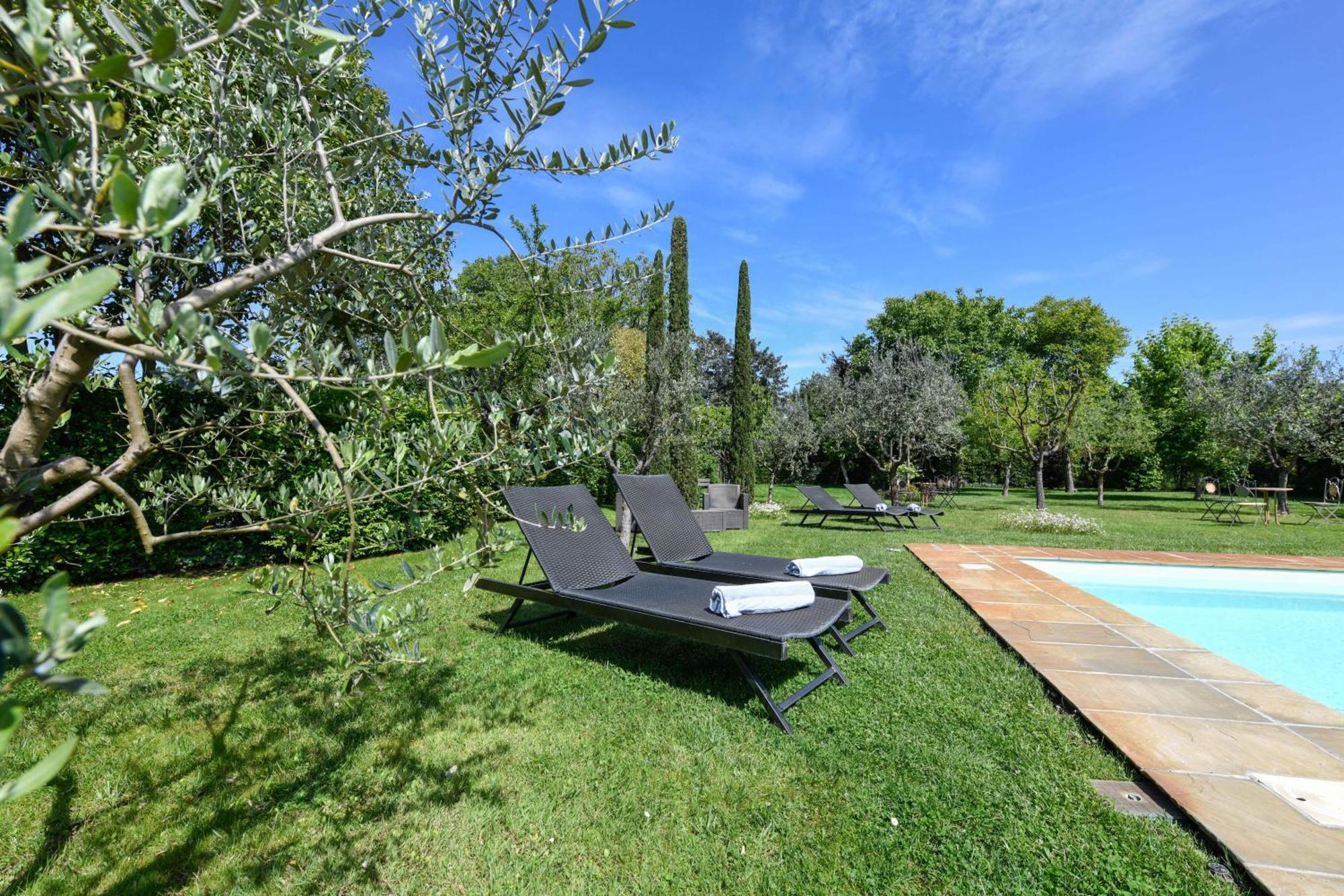 Corte Vallio Bed & Breakfast Desenzano del Garda