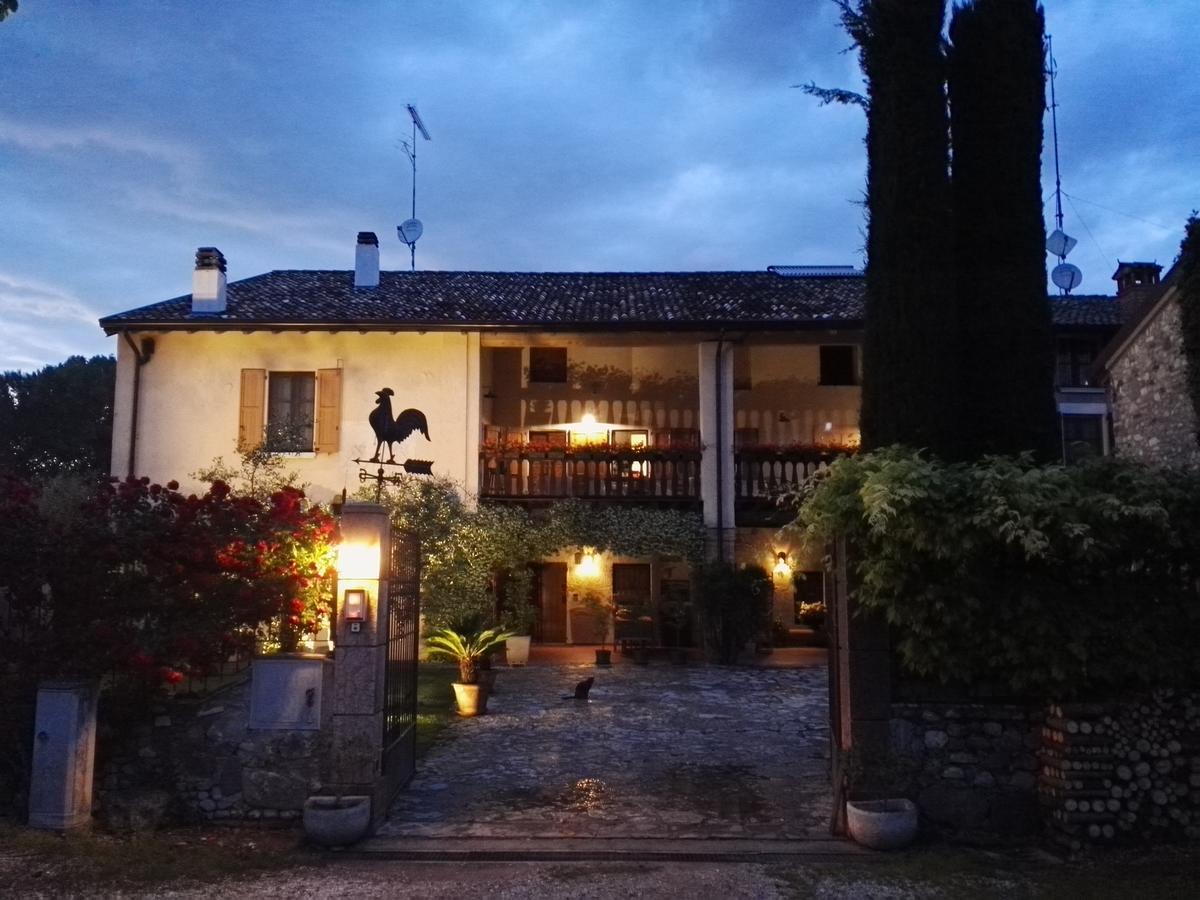 Corte Vallio Desenzano del Garda